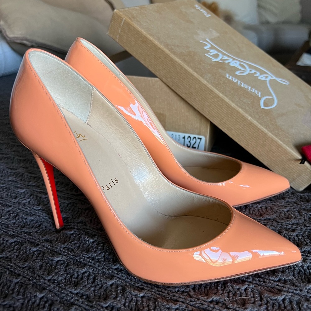 Christian Louboutin Pumps